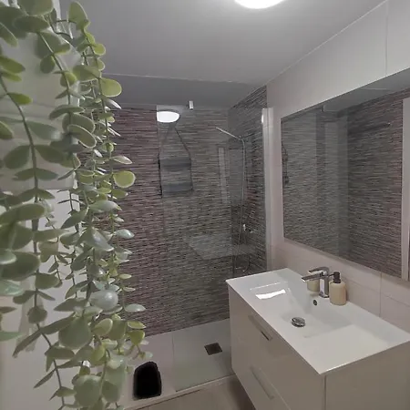 Blue Ocean Corralejo: Sunny Terrace, Pool, Wifi 아파트